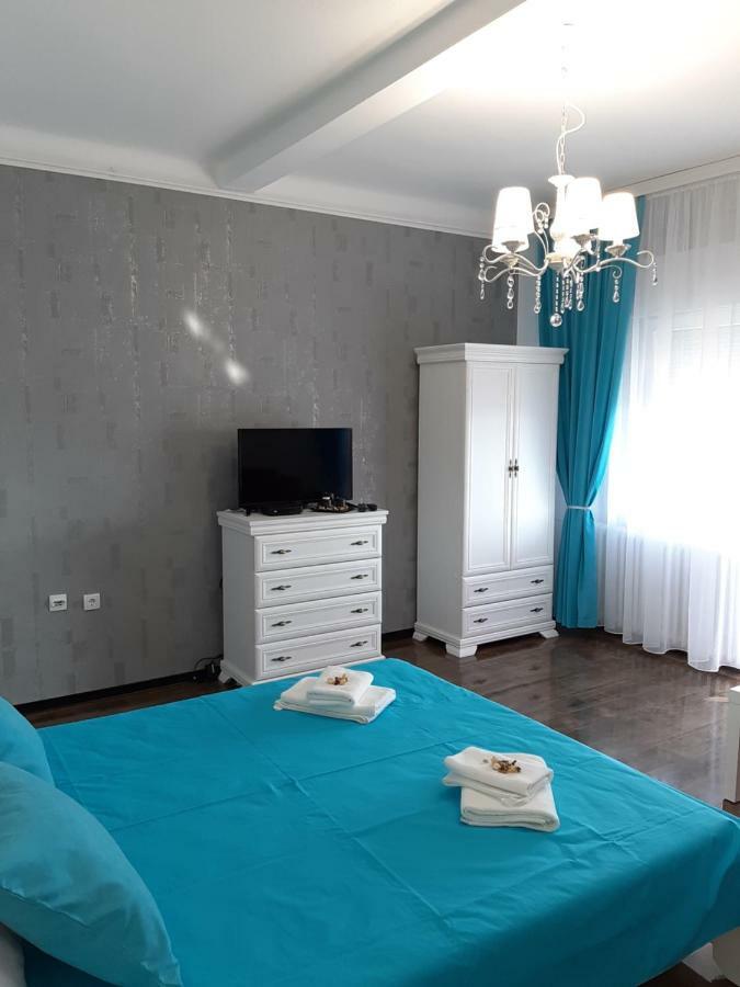 Apartment Zorana-Center Novi Sad Exterior photo